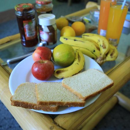 Manuhie Backpackers Lodge 바히르 다르 외부 사진