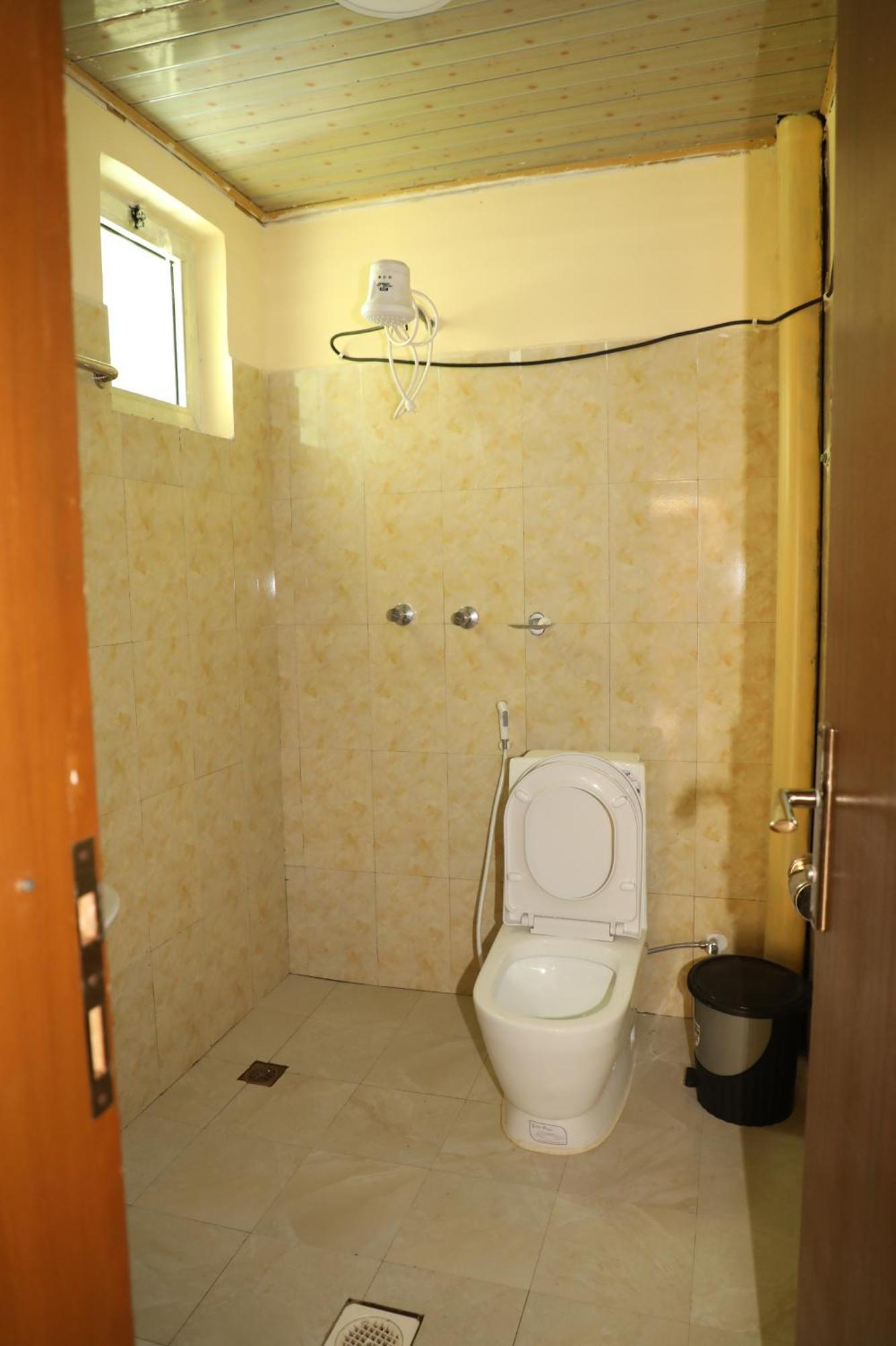 Manuhie Backpackers Lodge 바히르 다르 외부 사진
